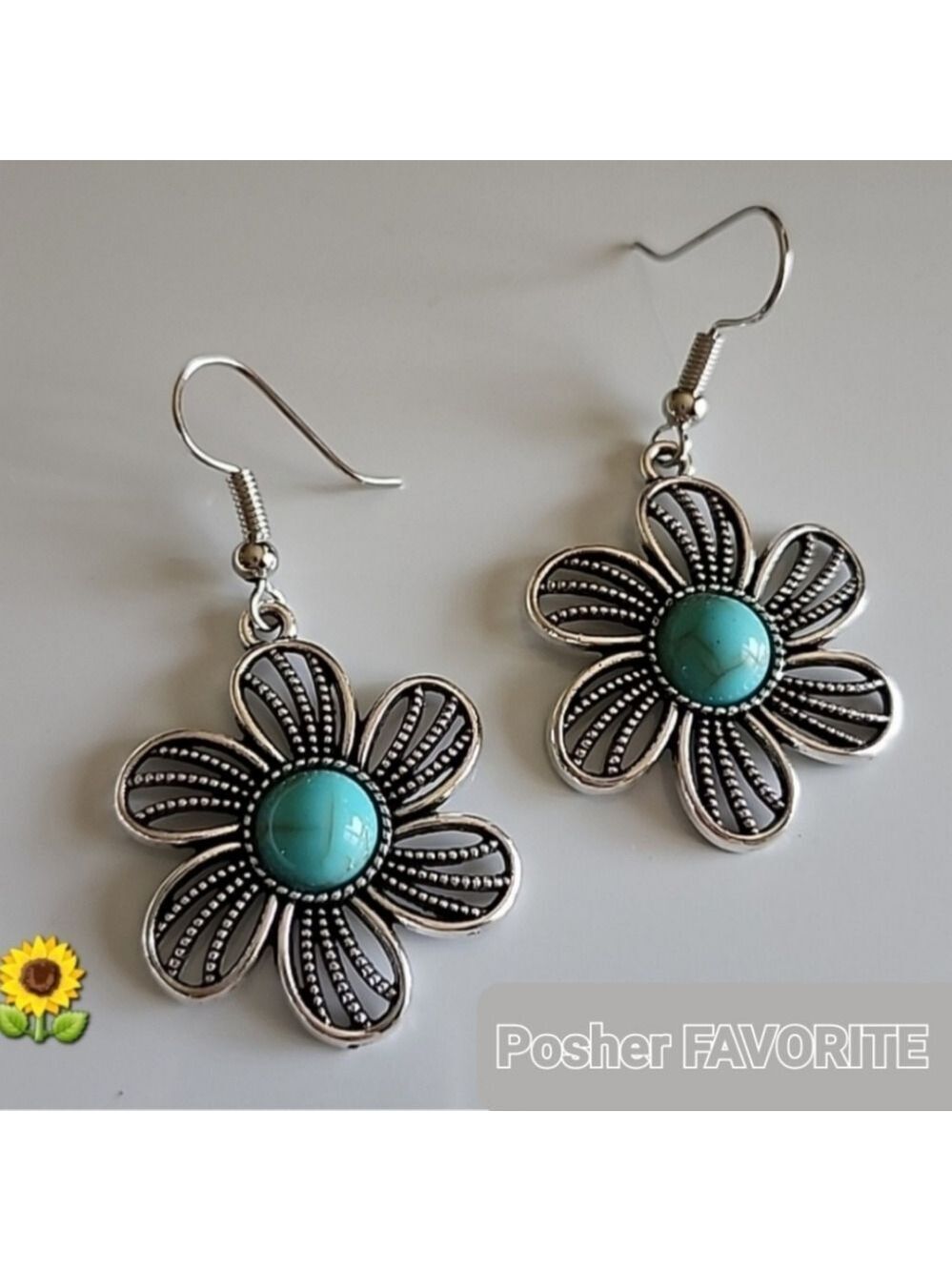 Boho Flower Earrings SIMULATED Turquoise Beautiful Lattice EP